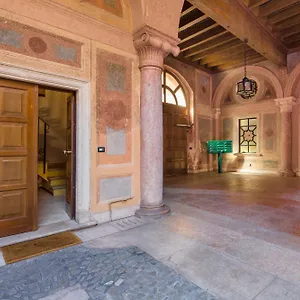 Apartment Al Leoncino, Verona